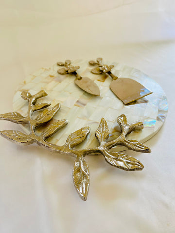 Jodha Elysian Serveware Set in Mother of pearl