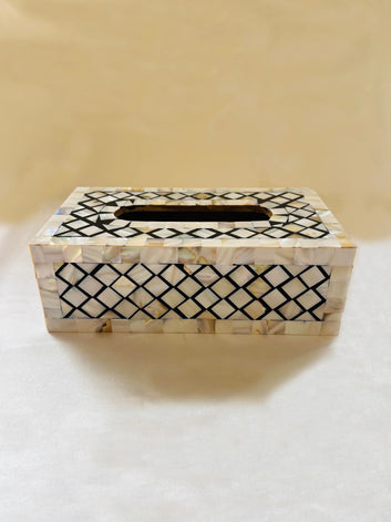 Jodha Grace Tissue Box in Mother of pearl