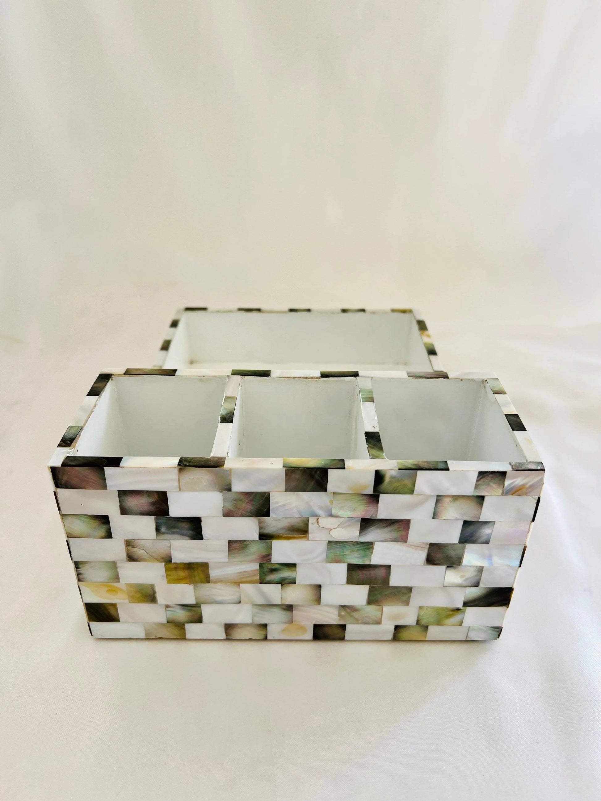Versatile Eleganct Cutlery and Tissue Holder - Jodha Furniture