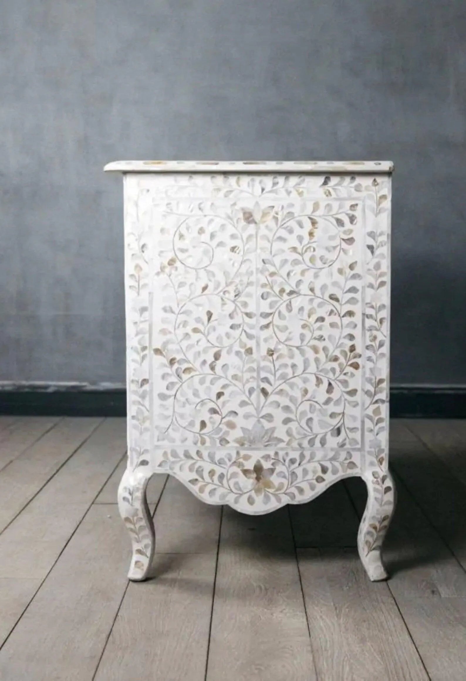 White Mother of Pearl Iconic French Chest of Drawer - Jodha Furniture